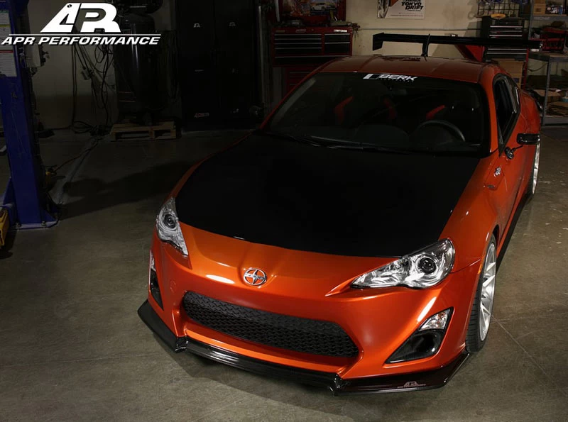 APR Performance Formula GT3 Carbon Fiber Mirror (Black Base) - Scion FR-S / Toyota 86 / Subaru BRZ 13-20 - Image 2