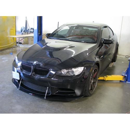 APR Performance Carbon Fiber Wind Splitter With Rods - BMW E92 M3 2007-Up - Image 4