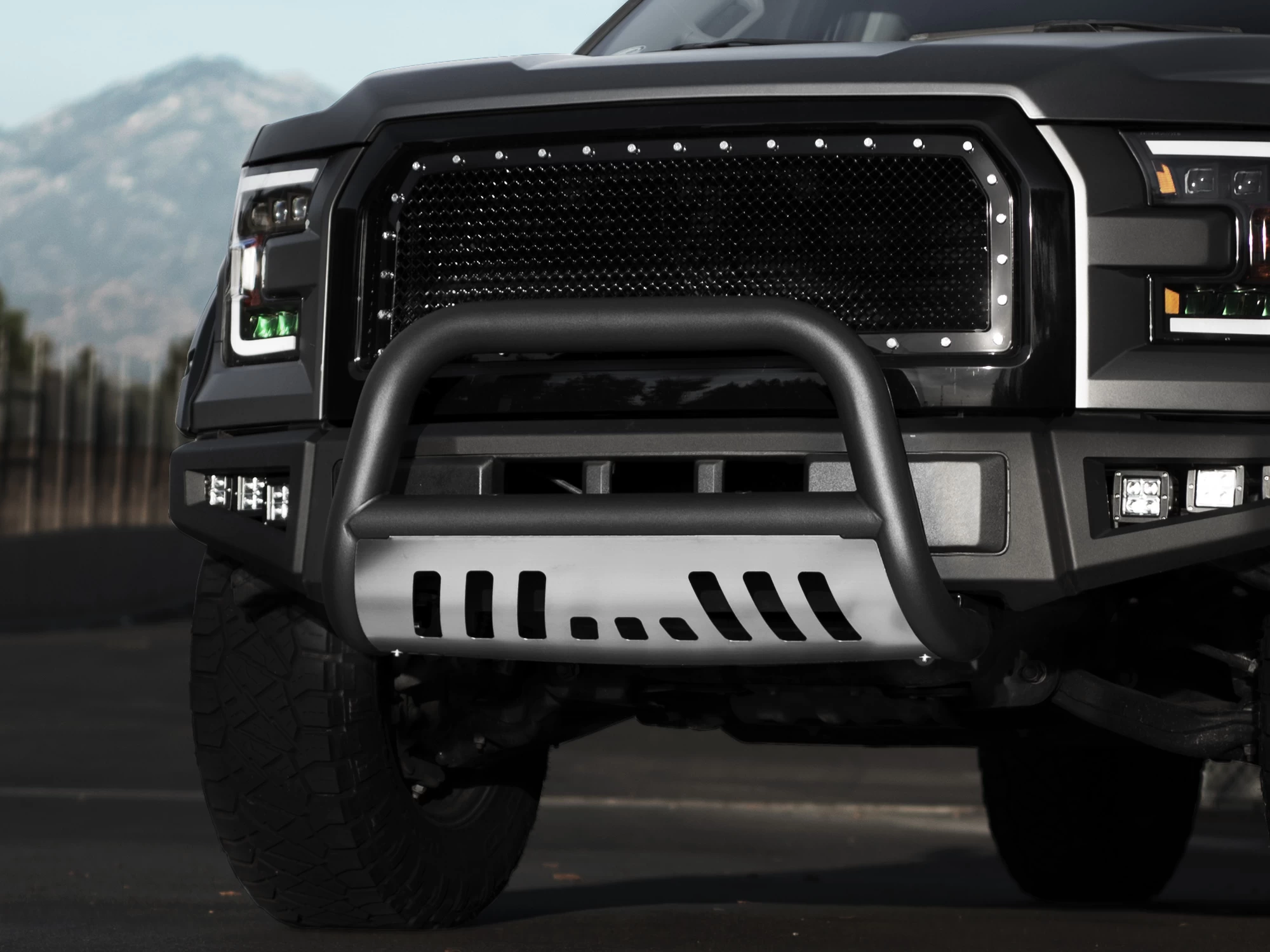Armordillo 3" Bull Bar (Matte Black) - Toyota Tundra 99-06 - Image 2