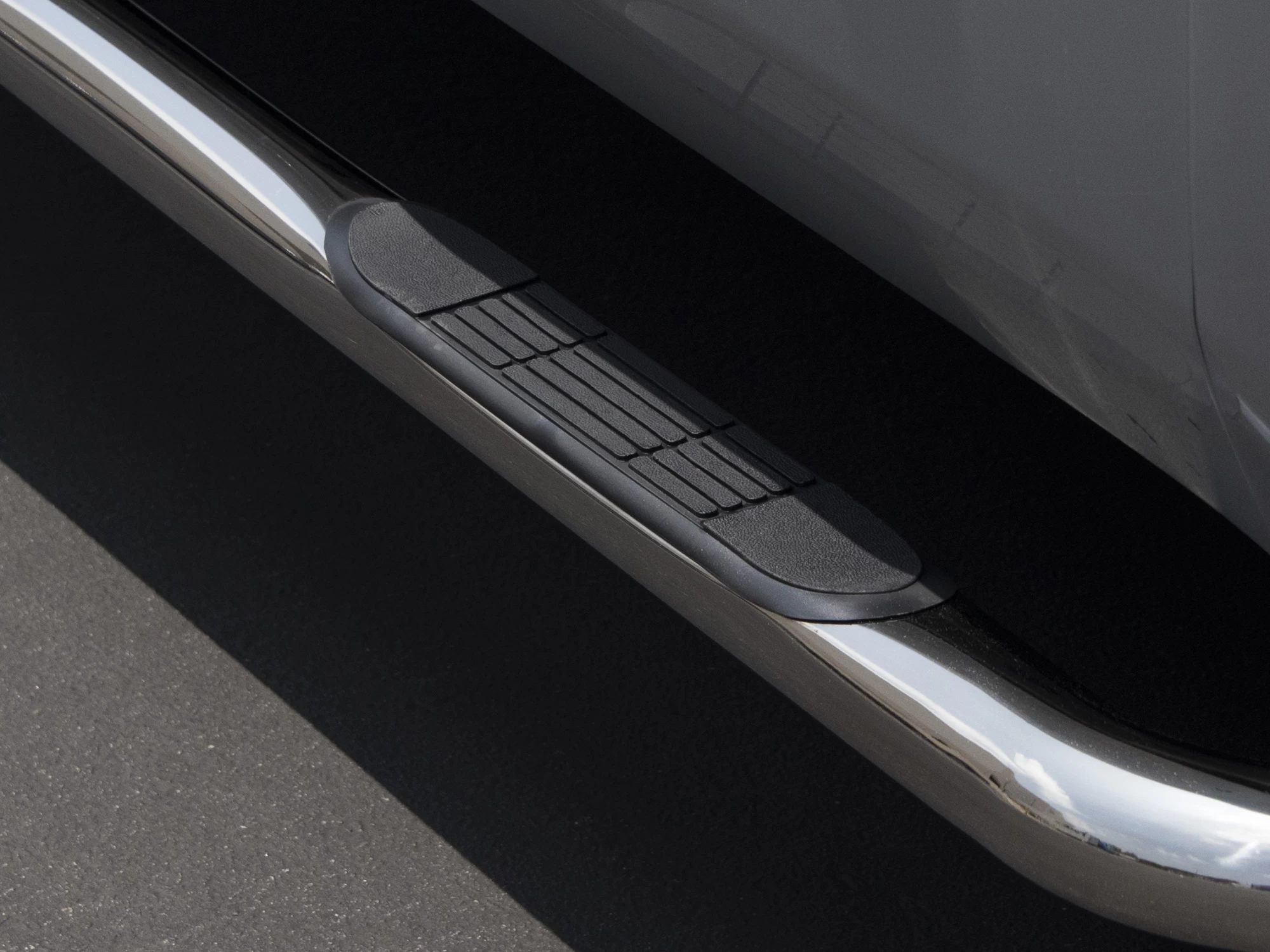 Armordillo Side Step Bars 4" (Black) - Toyota Tundra 07-18 Regular Cab - Image 4